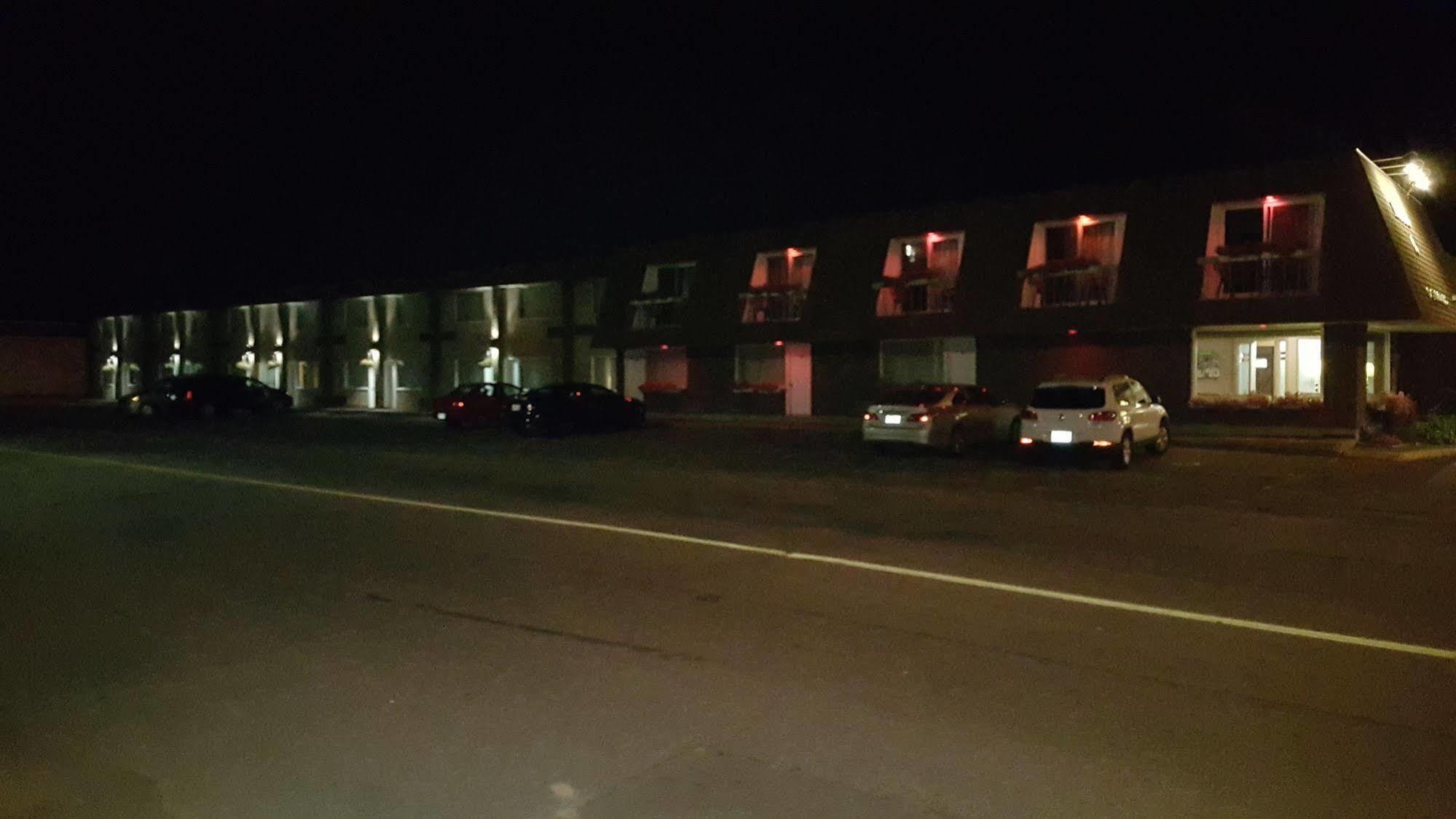 Hotel Motel Penn-Mass Trois-Rivières Exterior foto